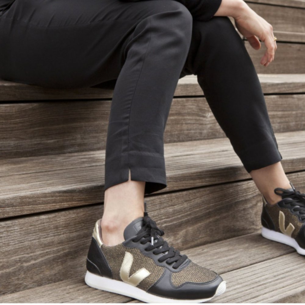VEJA - HOLIDAY LOW TOP LUREX BLACK GOLD - COULEUR